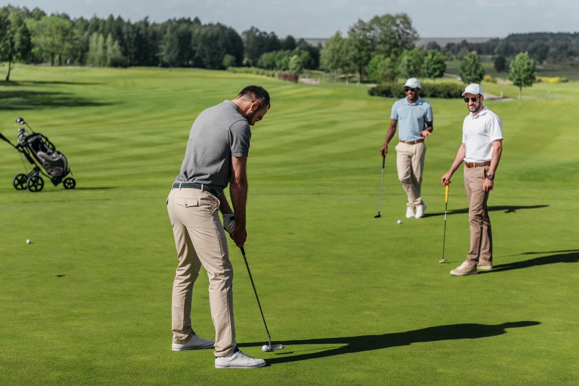 Golf Platzreife bei der Golfschule Robert Fischer in Bad Herrenalb. Leicht erreichbar aus Karlsruhe, Calw, Baden-Baden, Stuttgart. Lernen Sie Golf spielen.